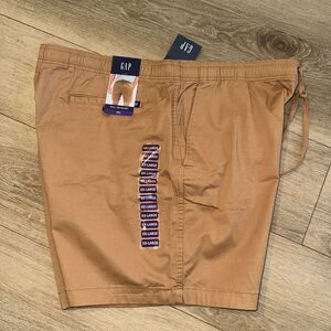 GAP Mens Shorts XXL‎ Pull-On Pocketed Flat Front Stretch Waist 40" Inseam 6" NEW